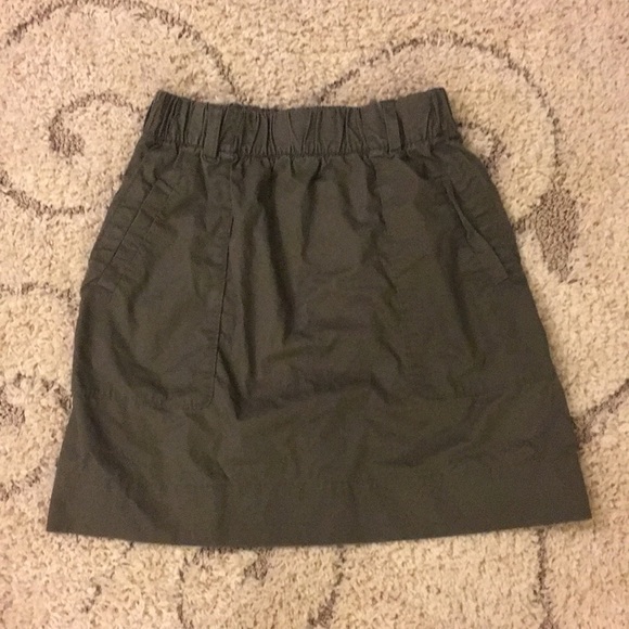 GAP Dresses & Skirts - Gap New Army Green Skirt